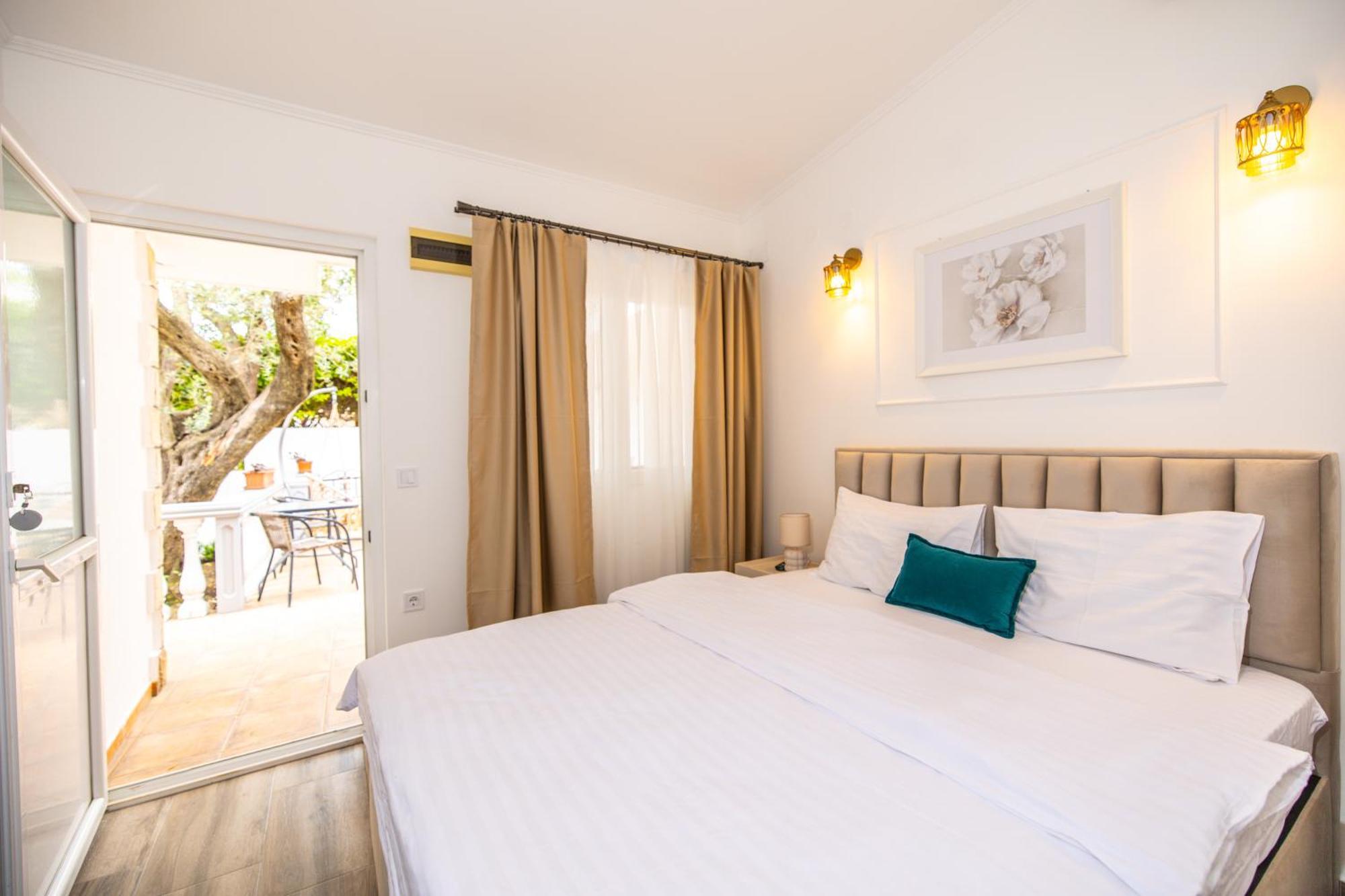 Apartments Irena Bečići Eksteriør billede